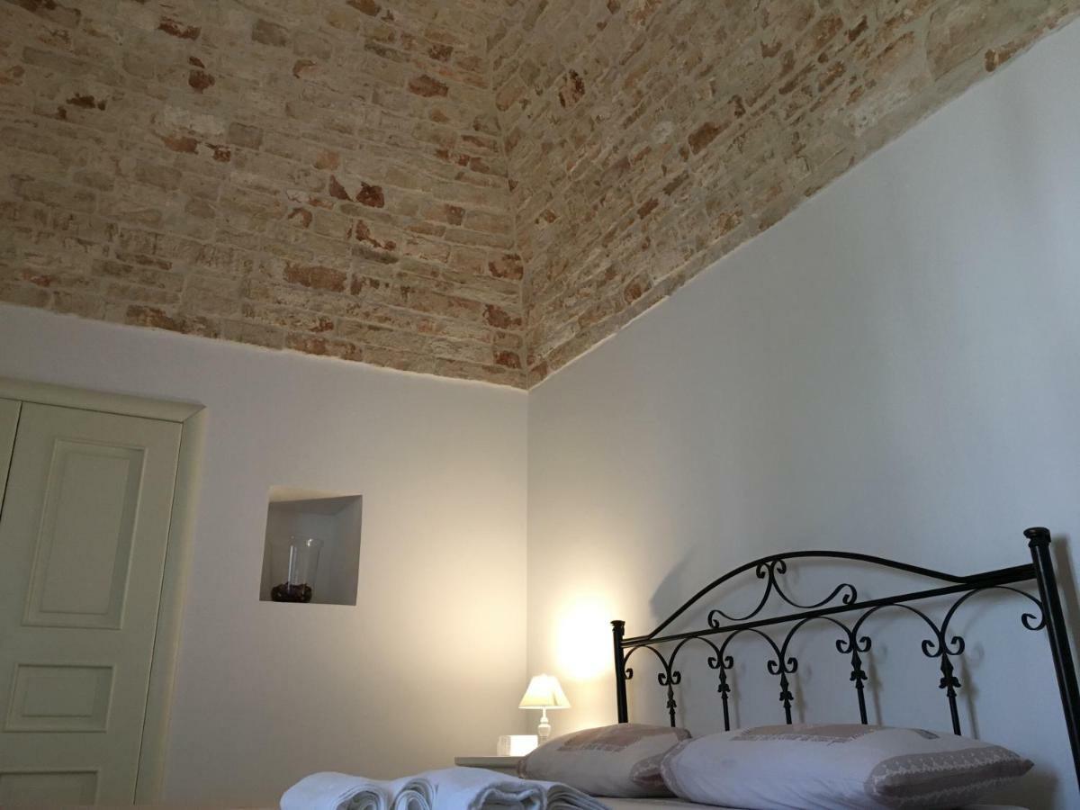Historich House Largo Martellotta 44 Villa Alberobello Bagian luar foto